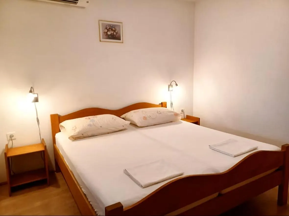 Apartment Apartmani Spiaza Susak Croatia